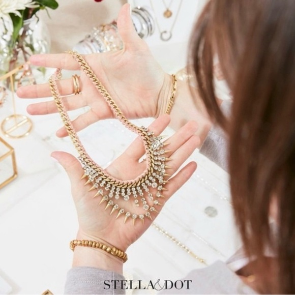 Stella & Dot Merci Necklace - Picture 4 of 4